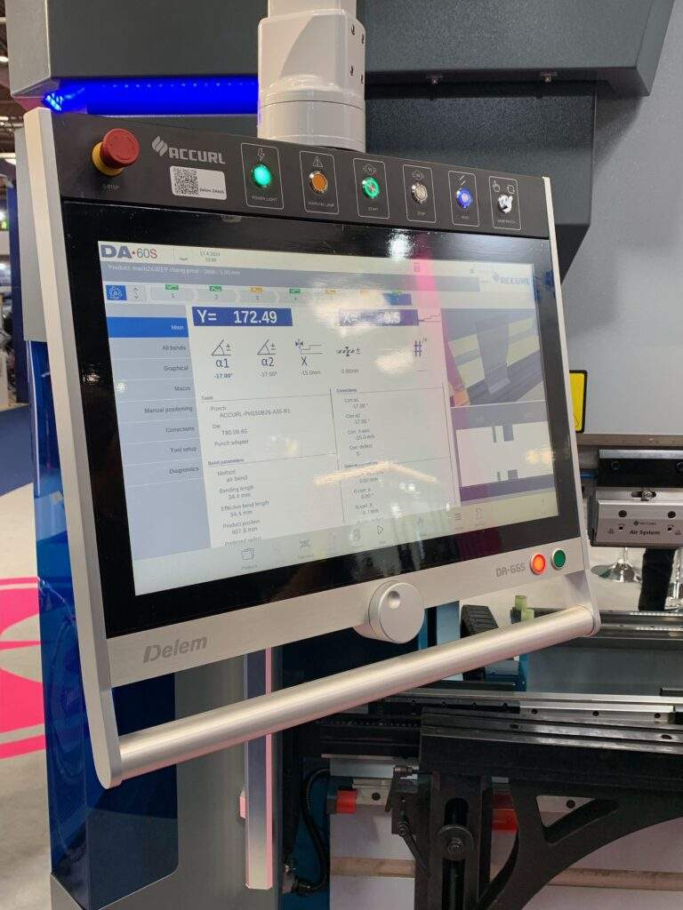 MACH delem control for pressbrake